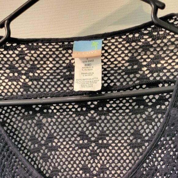 Beach Swimsuit Cover-Up by Le Cove, Size 1X. Long Sleeves. Zipper Closure - Picture 5 of 5